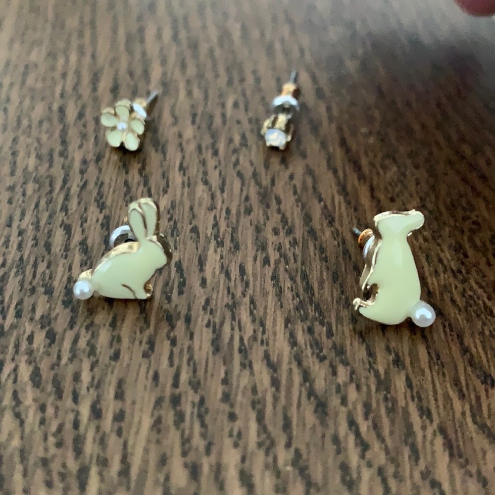 4 pieces earrings Rabbit and Cherry